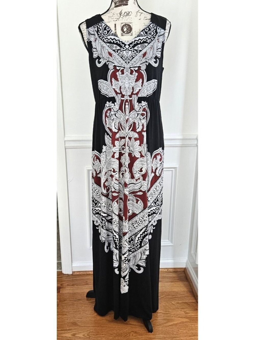 Soma L Large Black Printed Sleeveless Knit Maxi Dress